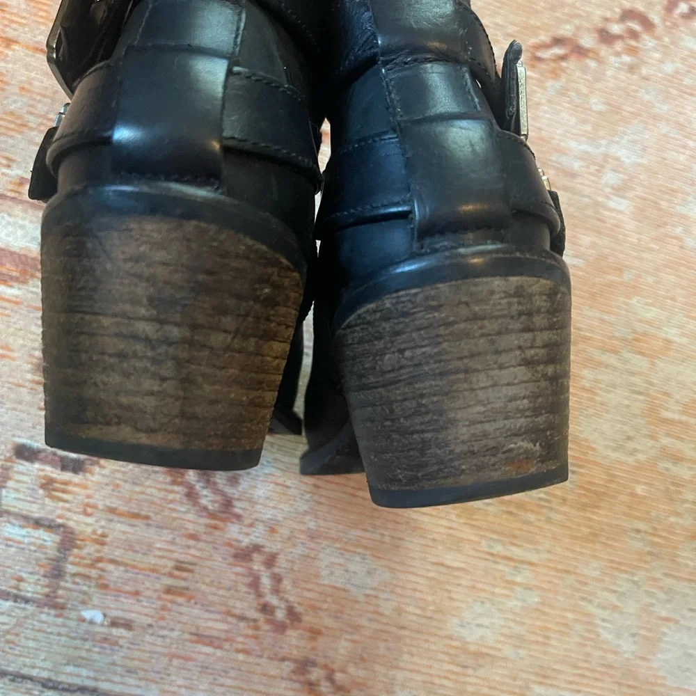 Black Leather Ankle Boots- John Fluevog - Picture 4 of 7
